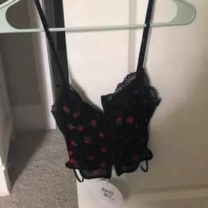 Adorable crop top from Princess Polly!